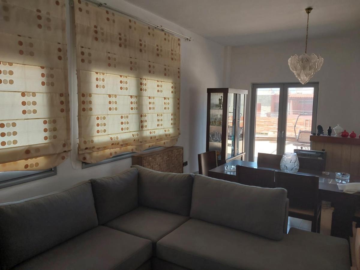 Passatempo Casa - 3 Bedroom Apartment Close To The Swimming Pool Gerani  Dış mekan fotoğraf