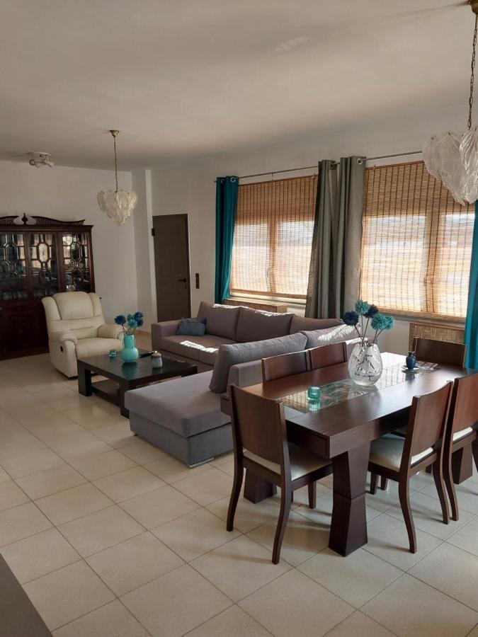 Passatempo Casa - 3 Bedroom Apartment Close To The Swimming Pool Gerani  Dış mekan fotoğraf