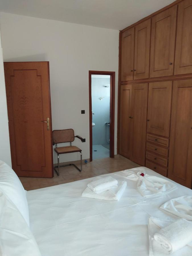 Passatempo Casa - 3 Bedroom Apartment Close To The Swimming Pool Gerani  Dış mekan fotoğraf