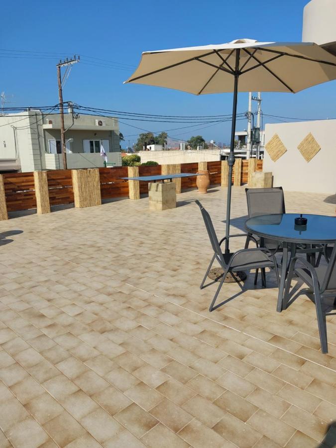 Passatempo Casa - 3 Bedroom Apartment Close To The Swimming Pool Gerani  Dış mekan fotoğraf
